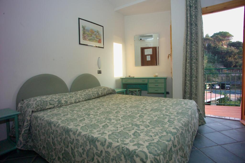 Hotel Danila Portoferraio Quarto foto